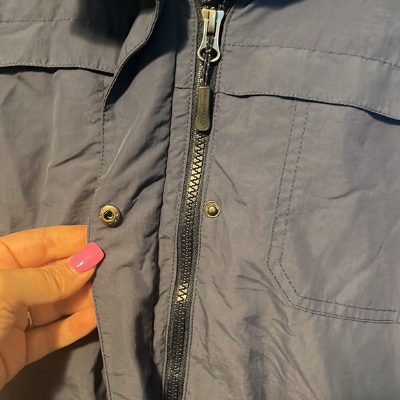 Eddie Bauer VINTAGE size large Nylon and Polyester coat windbreaker - Picture 3 of 10